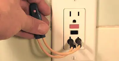 gfci circuits service testing ground fault circuit interrupter outlet to ensure electrical protection in Seattle, WA