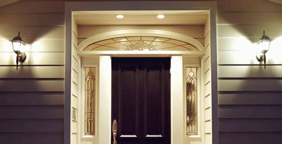 security light installation services with professionally installed entryway lighting in Seattle, WA